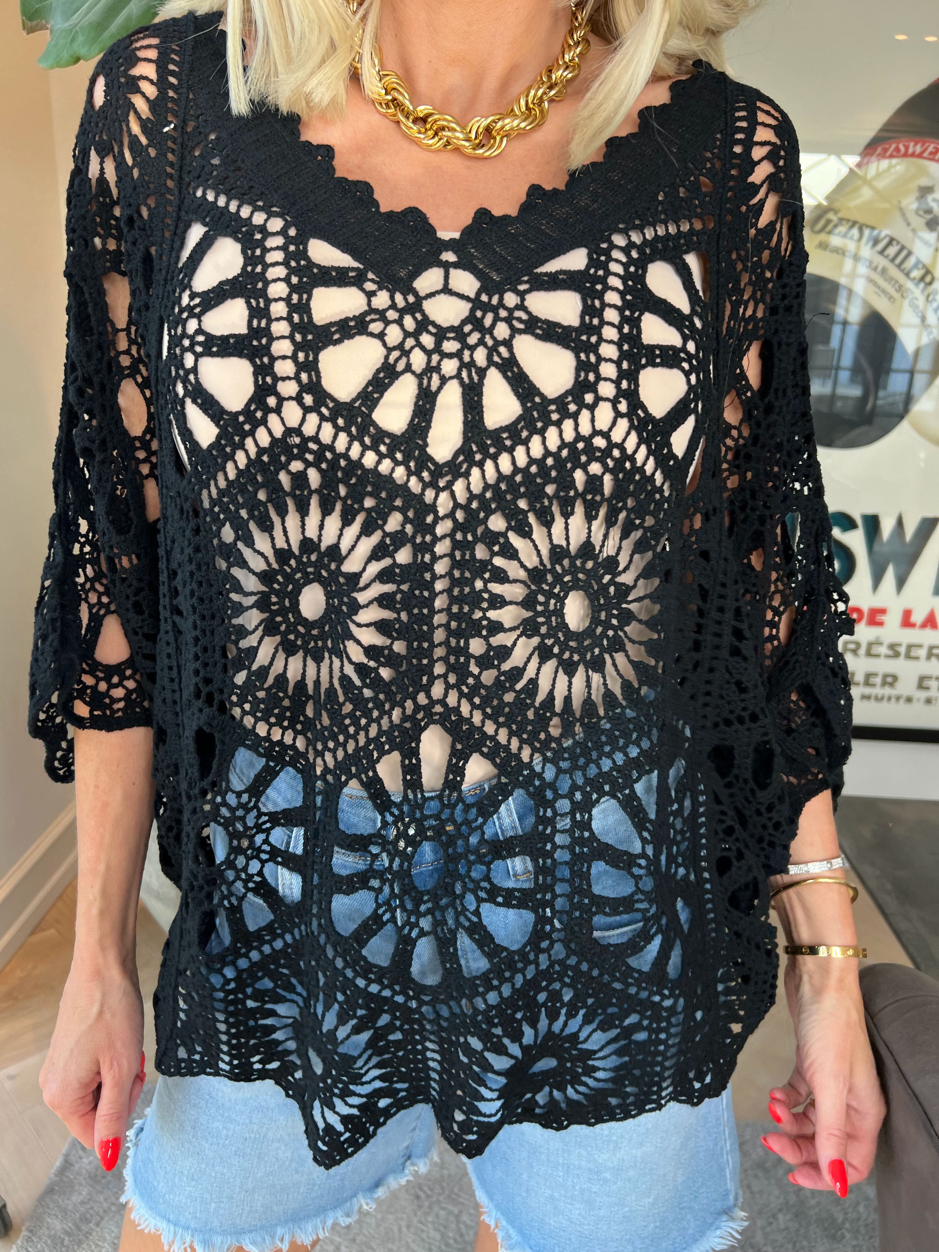 Laverna - Hæklet tunika i bomuld med fint hulmønster